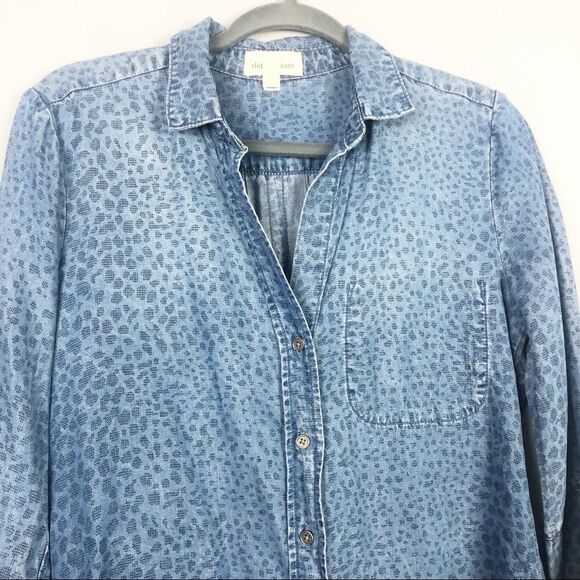 CLOTH & STONE | Animal Print Chambray Button Shirt - Picture 3 of 7